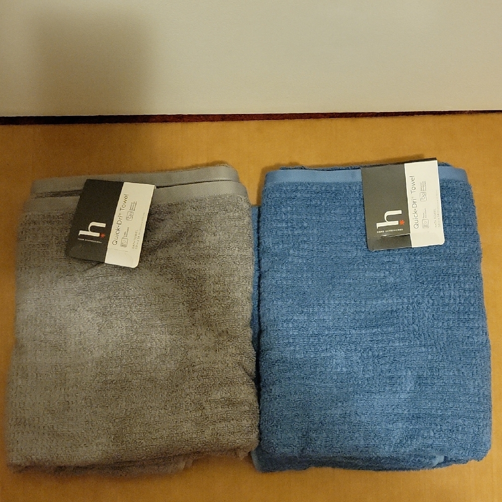 NWT: 2 Home Expressions Quick-Dri Bath Towels